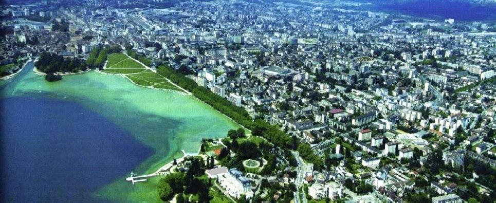Studio Moderne, Place Parking Prive, Emplacement Ideal A 100 M Du Lac. Аннесі Екстер'єр фото